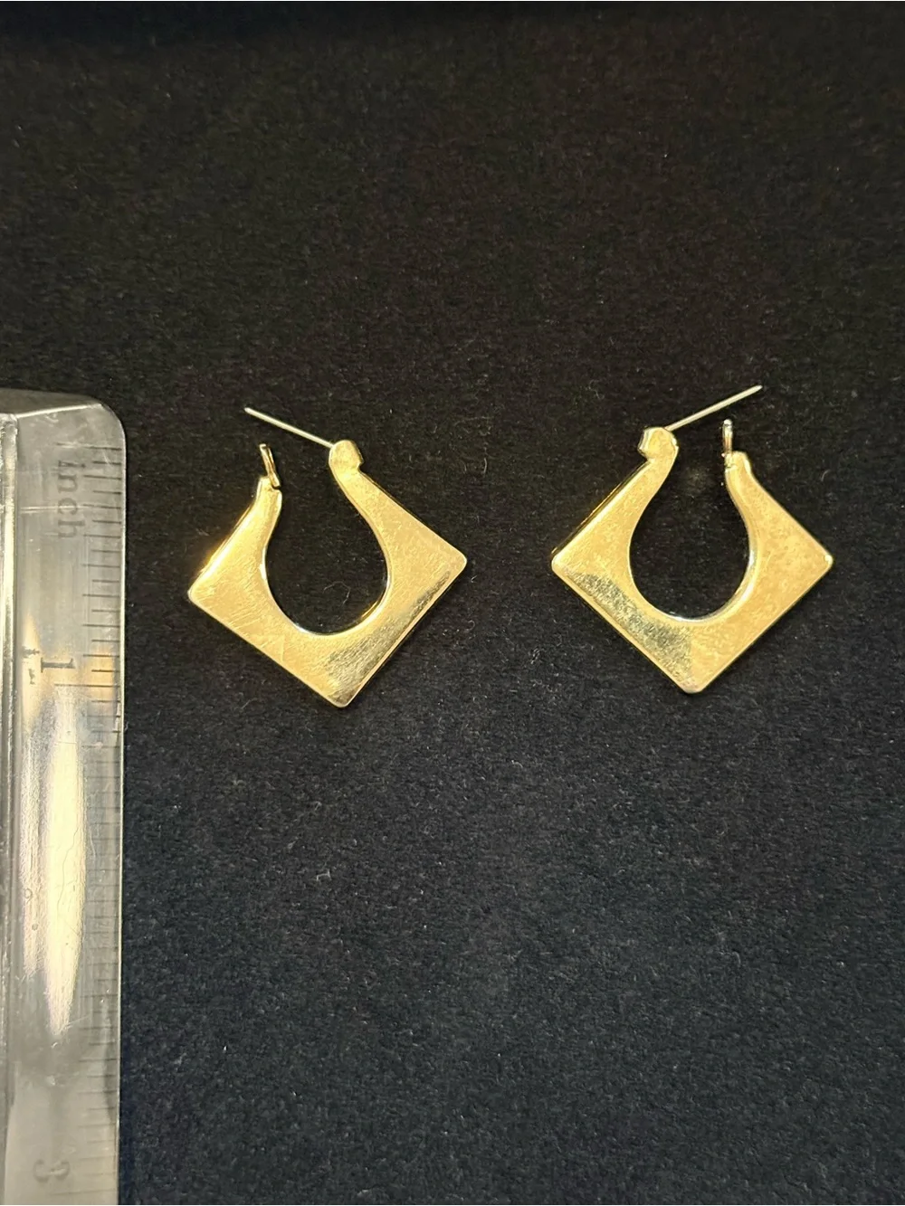 Gold Geometric Square Hoop Earrings - Classic Women's Jewelry